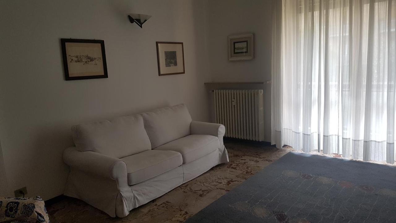 איבראה Casa Del Tennis מראה חיצוני תמונה